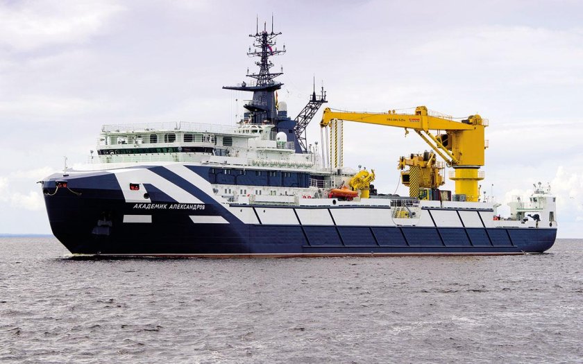 Исследовательского судна «академик Агеев»,