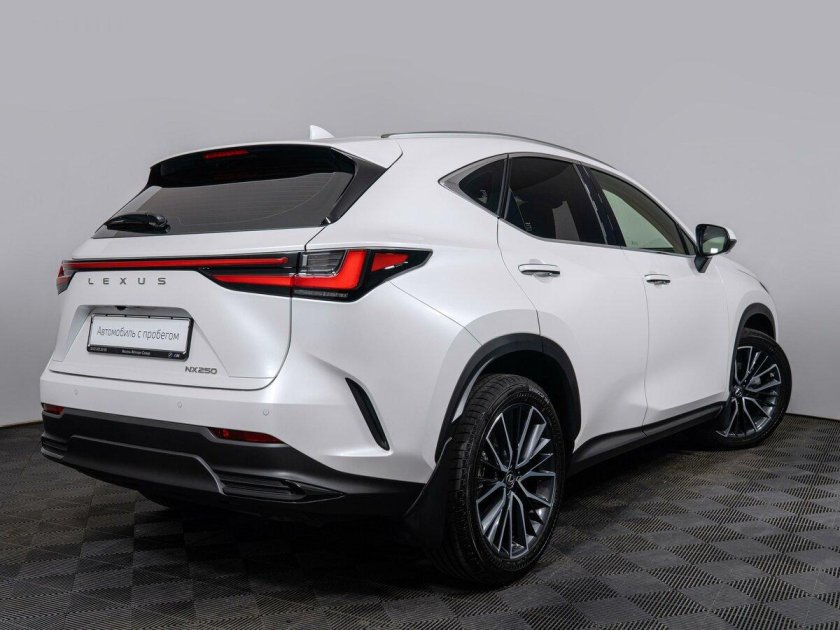 Lexus NX 250