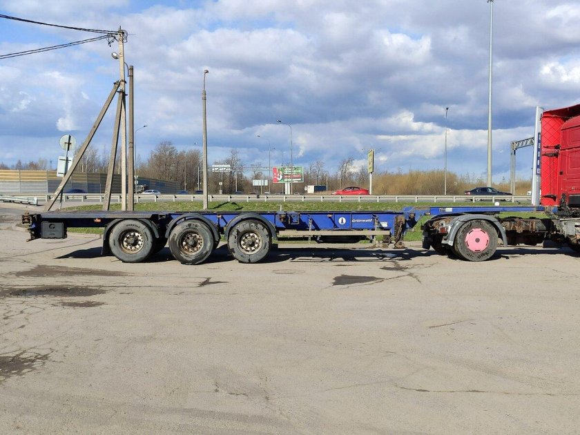 Контейнеровоз полуприцеп Grunwald