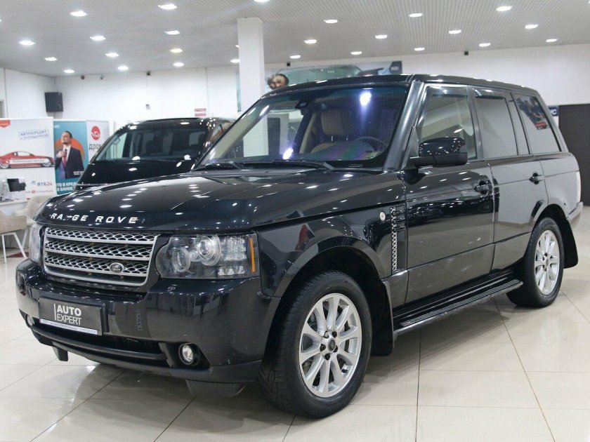 Ленд Ровер 2008 года