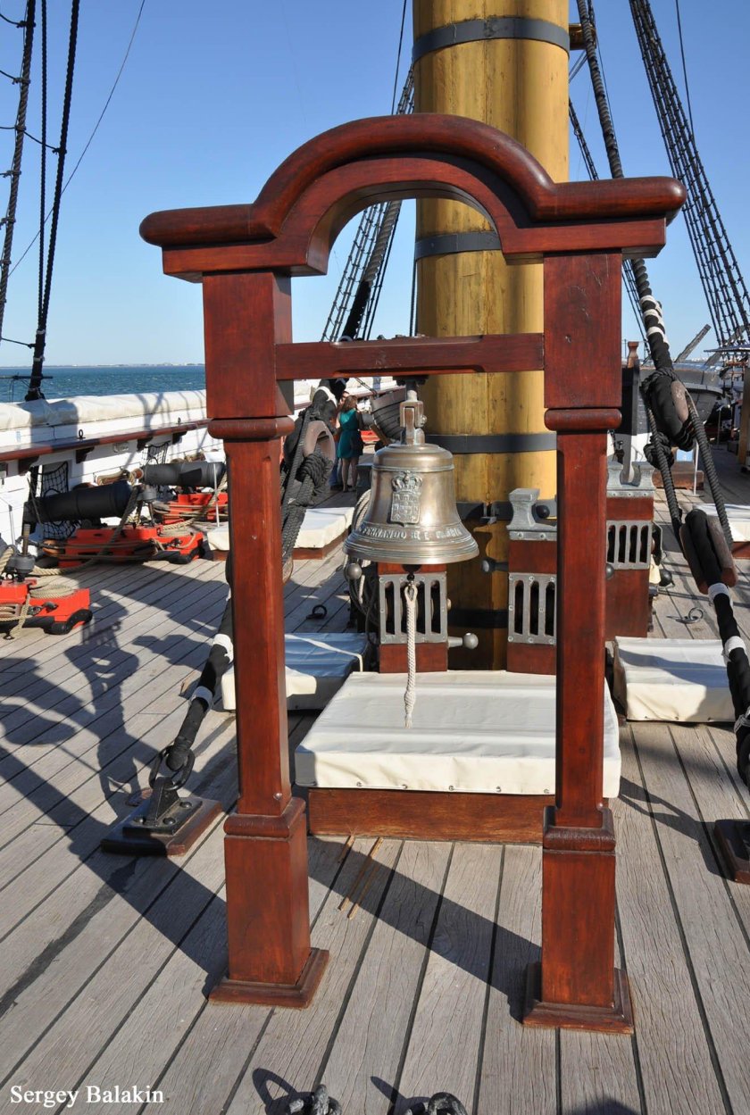 Корабельная рында 1812