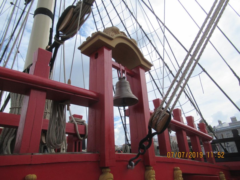 Крейсер рында