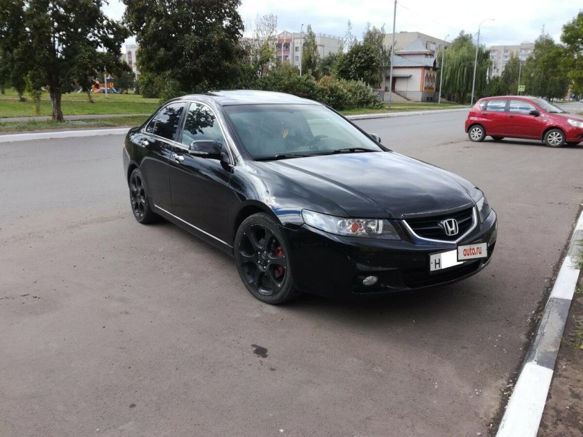 Accord 2005 черный