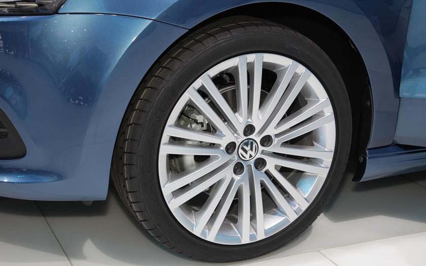 Диски на поло седан r17