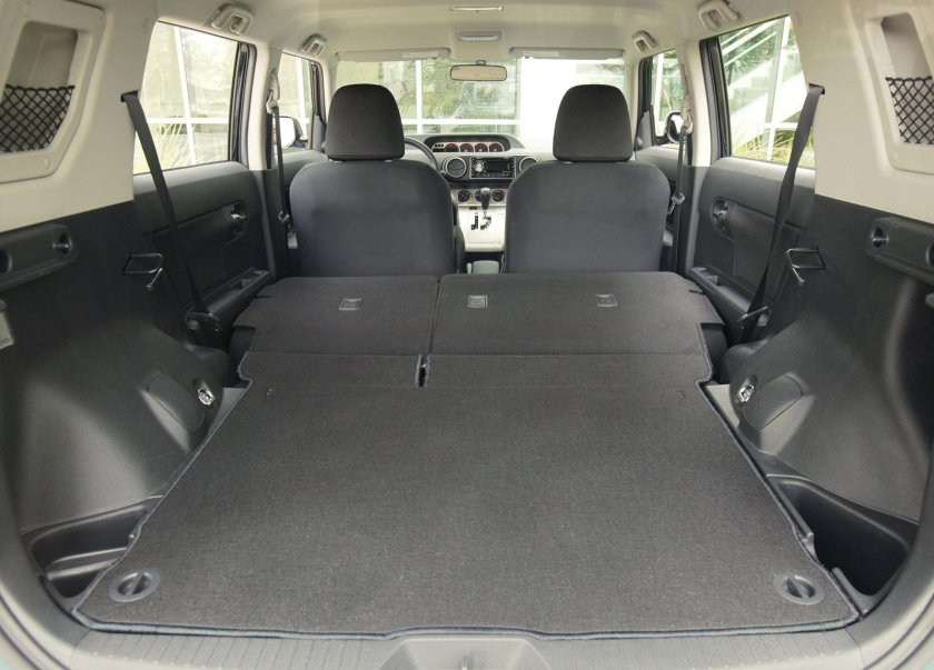 Scion XB салон