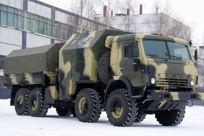 КАМАЗ 63501 армейский