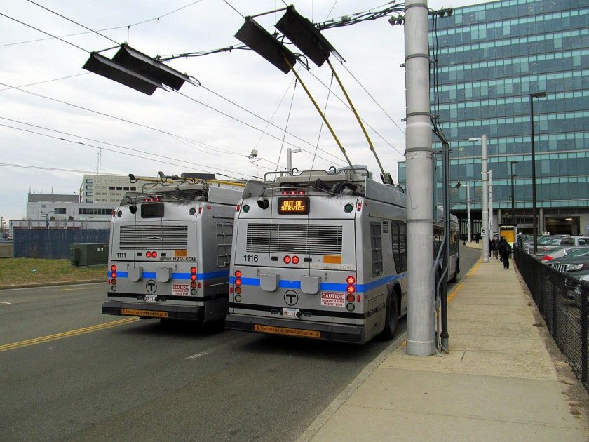 Подземный троллейбус