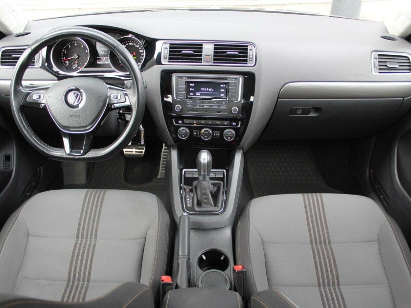 VW Jetta 6 комплектация all Star