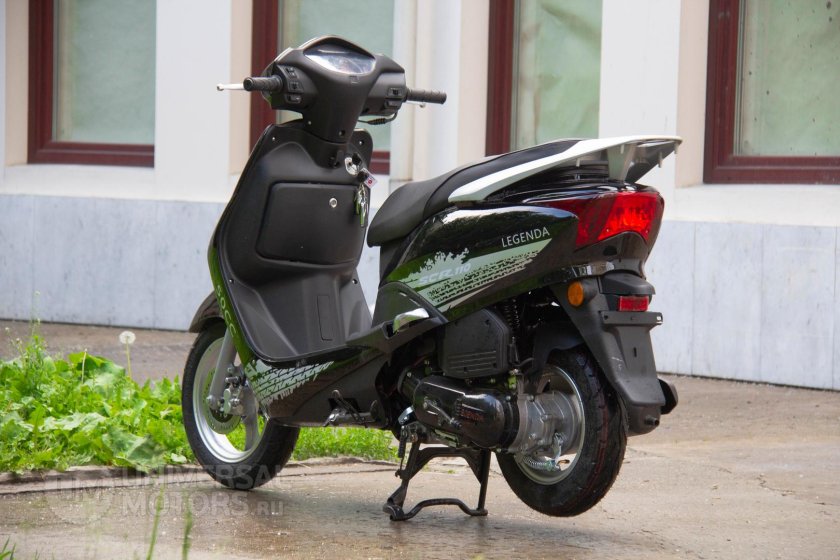 Скутер Yamaha 2022 Cyber