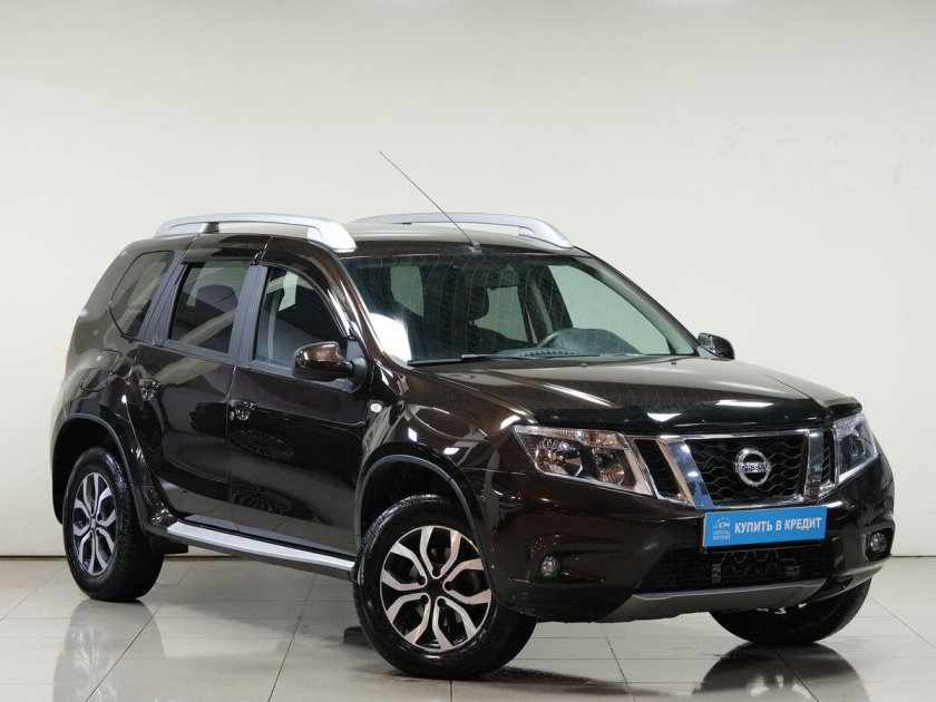 Ниссан Террано 2015г
