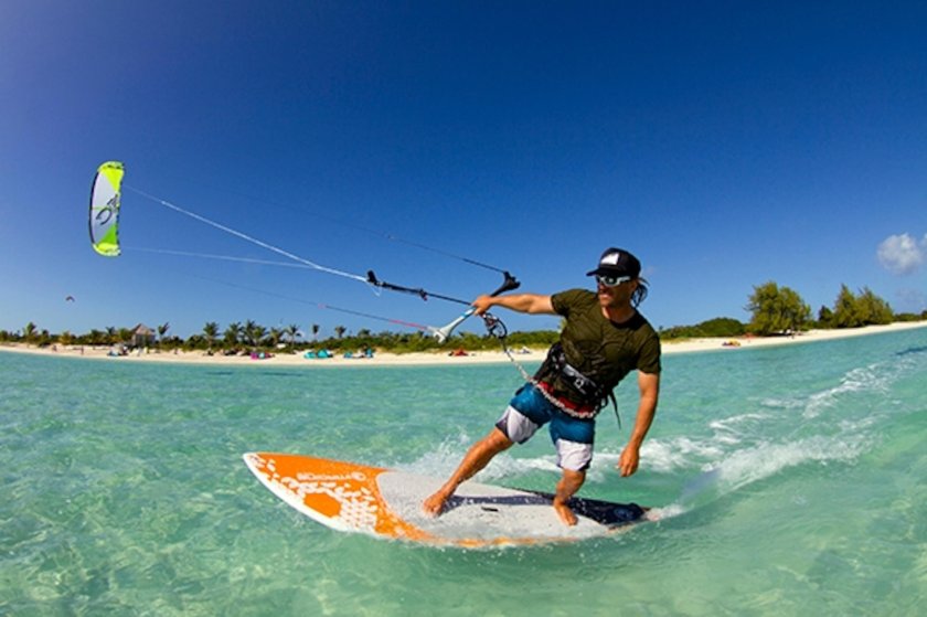 Серфинг кайтсерфинг