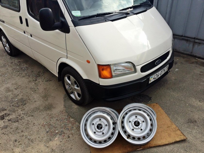 Диски для Ford Transit r15
