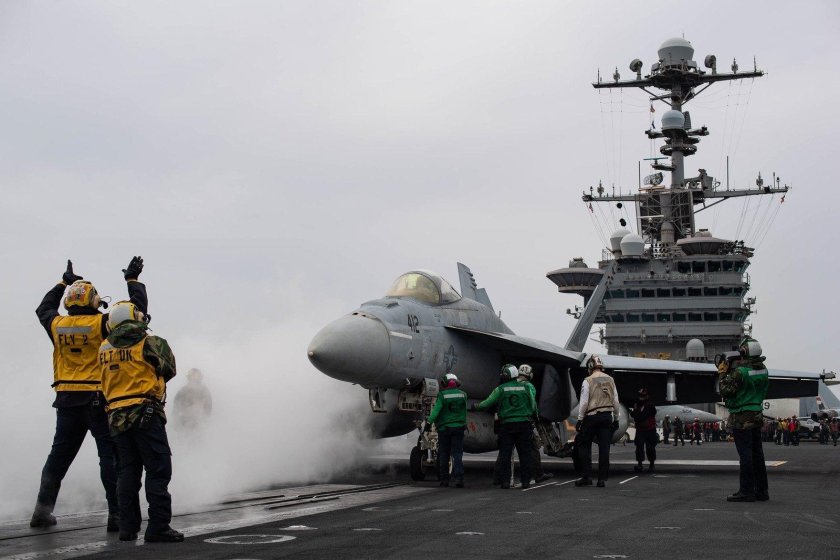 Авианосная ударная группа