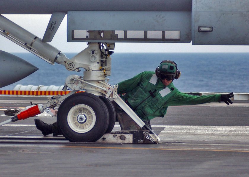 Самолёт катапульта