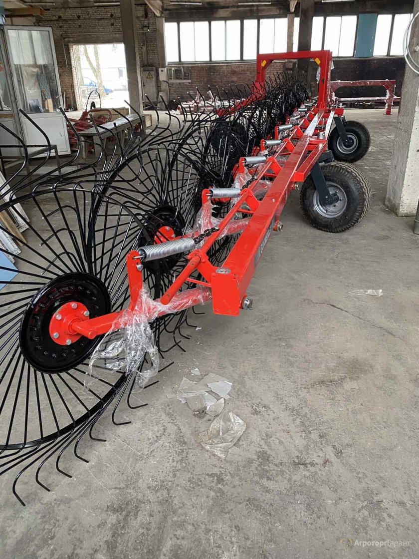 Колесно–пальцевые грабли-ворошилки