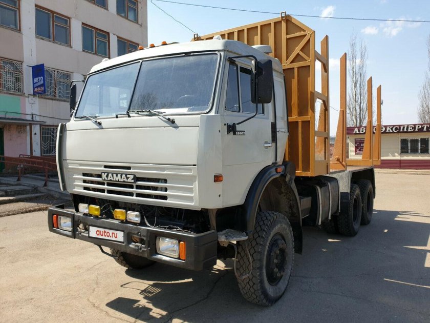 КАМАЗ 53228 лесовоз