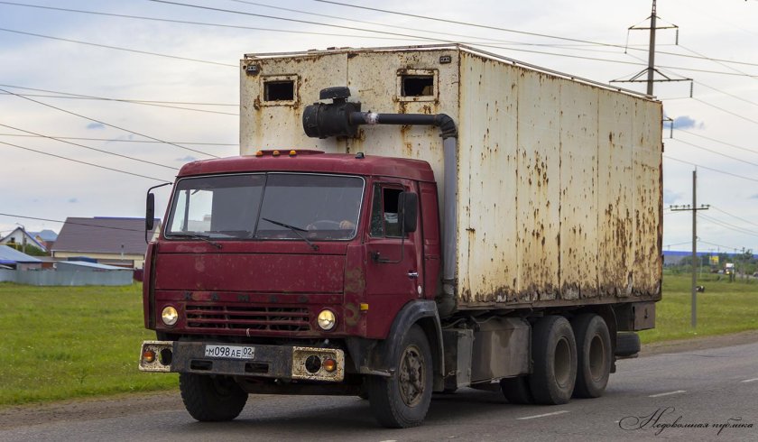 КАМАЗ 5320, 53212