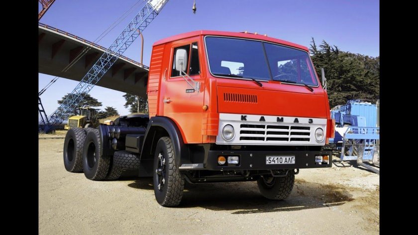 КАМАЗ 54112 седельный