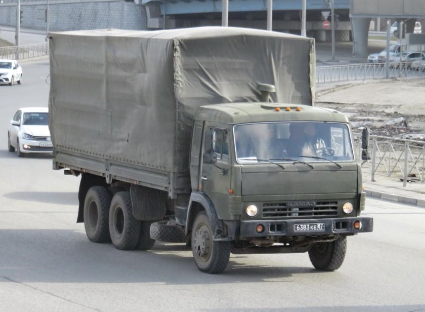 КАМАЗ 5320 армейский