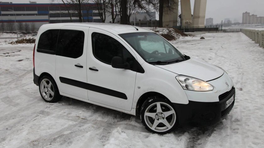 Пежо партнер тонировка