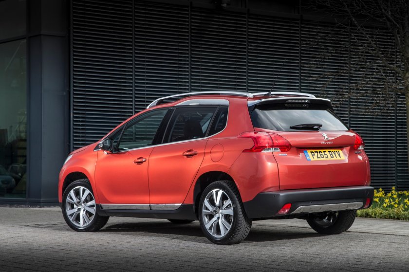 Peugeot 2008 1 поколение