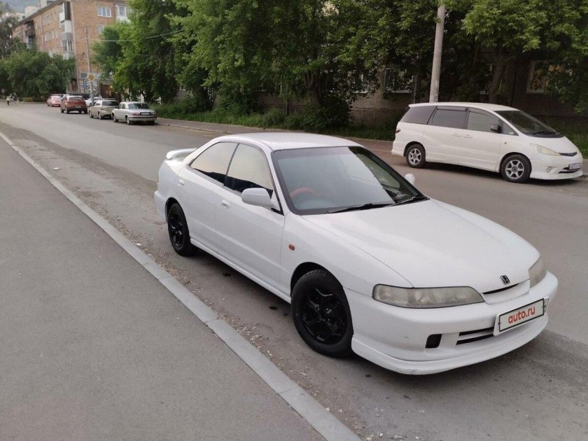Хонда Интегра 2000