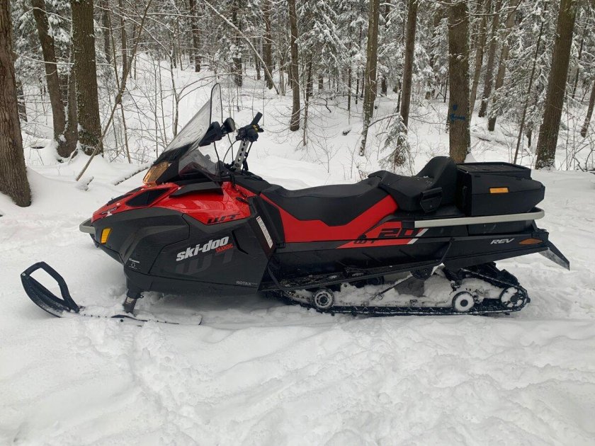 Снегоход БРП 550