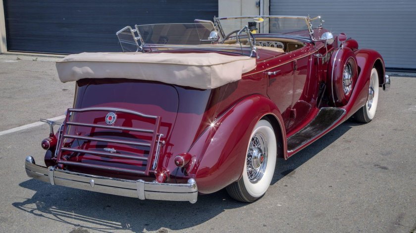 1935 Packard Twelve Dual Cowl Sport Phaeton