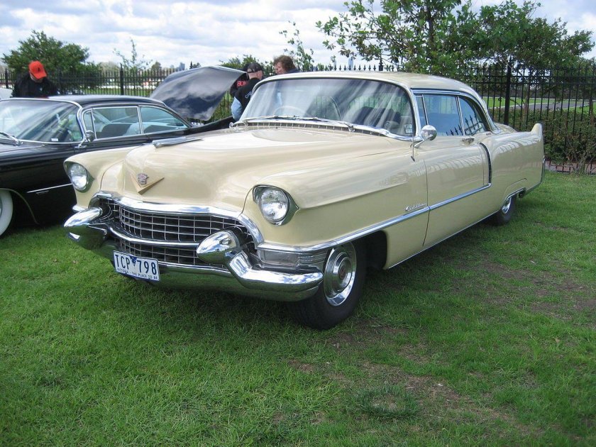Кадиллак Девиль 1955