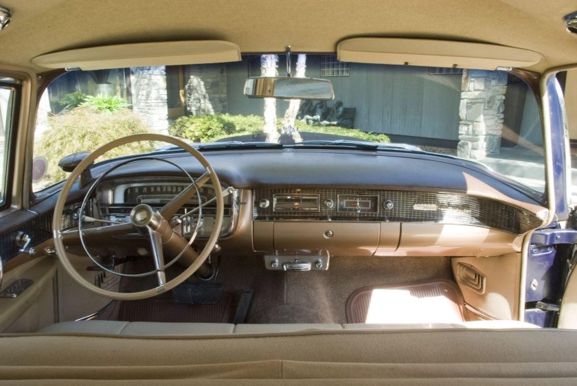 Cadillac Fleetwood 1959 салон