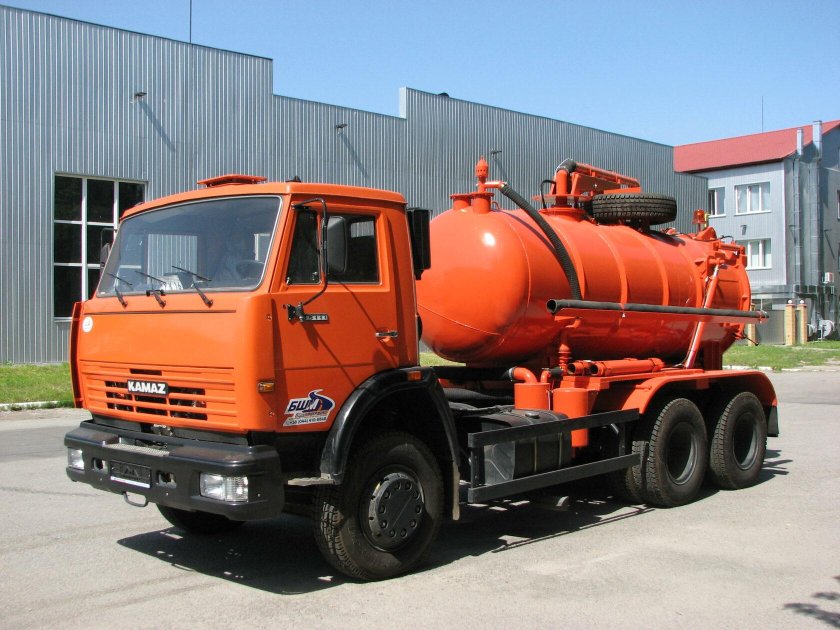 КАМАЗ 55111 илосос