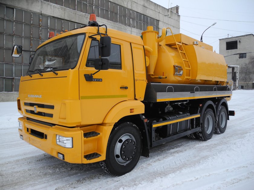 КАМАЗ илосос 10 кубов
