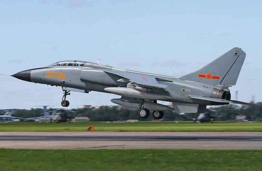 Flying Leopard самолет