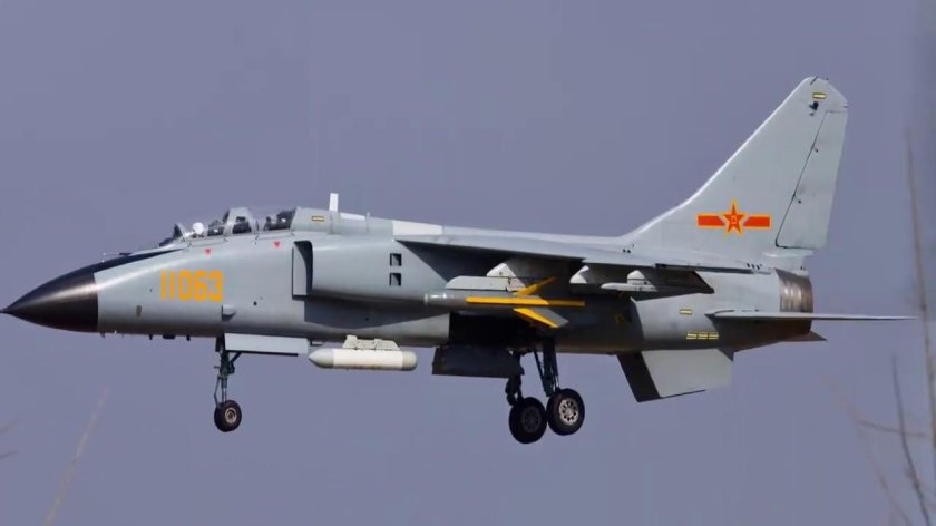 JH-7a самолет
