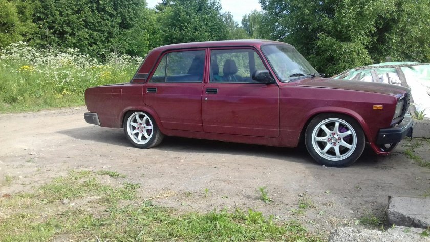 ВАЗ 2107 r15