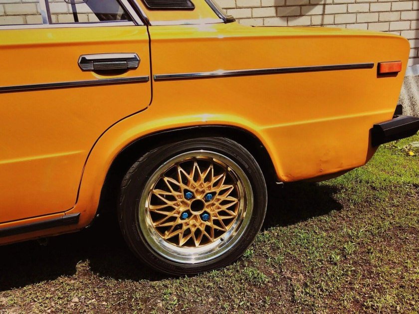 ВАЗ 2106 BBS
