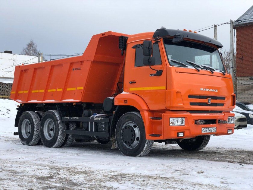 КАМАЗ 65115 бензовоз