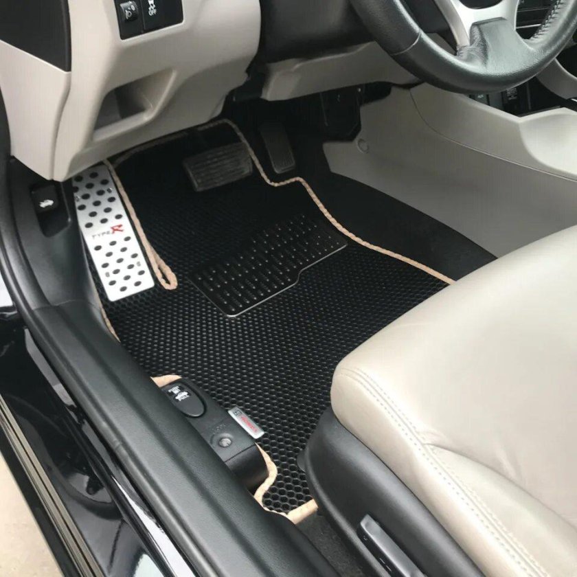 Коврики Honda Civic 4d