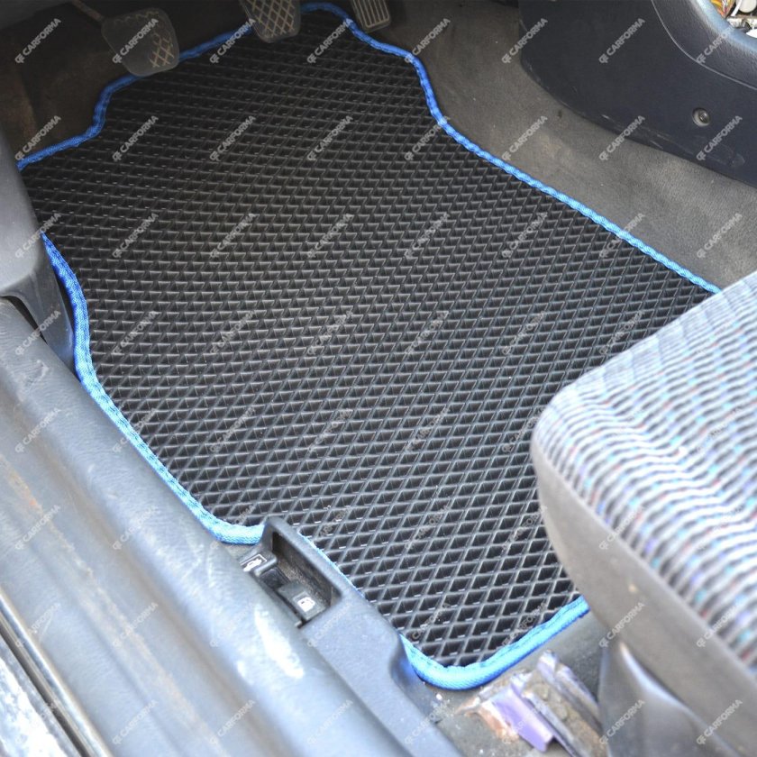 Какие коврики подайдут на хонду Сивик 6