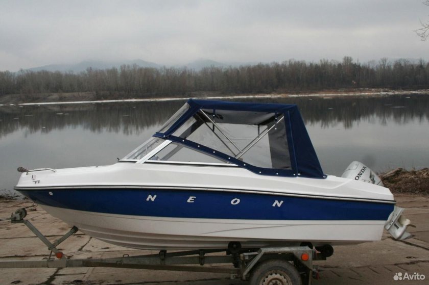 Катер Neon