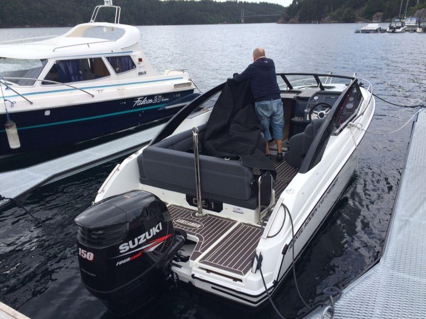 Катер Hammertone 20