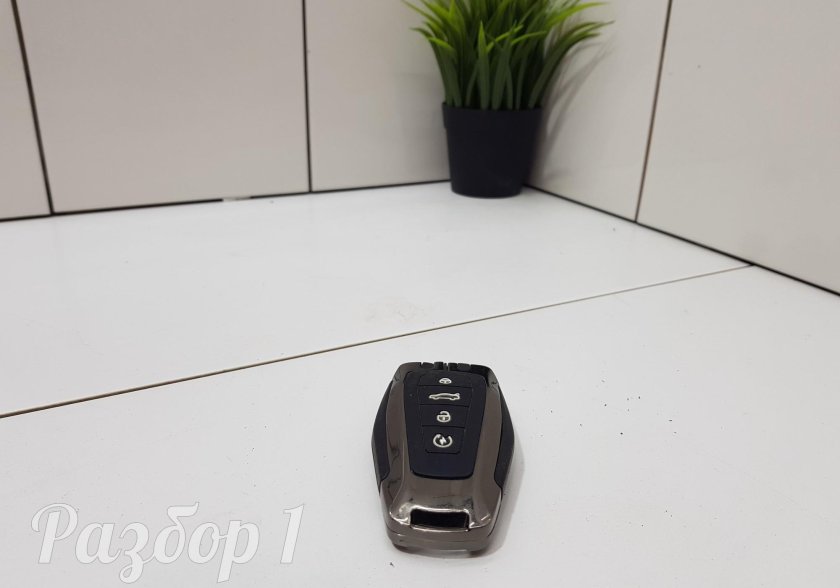 Geely Coolray корпус для ключей