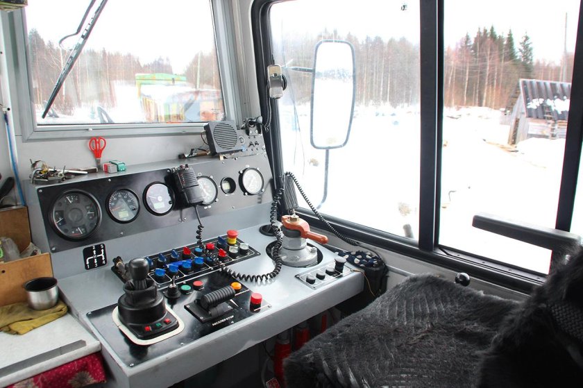 Тепловоз тэп60 кабина