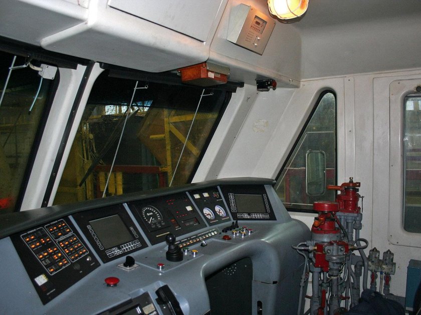 Эп2к кабина