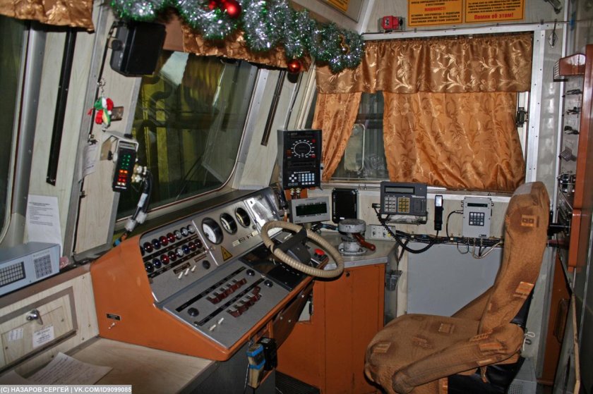 Эд4м кабина