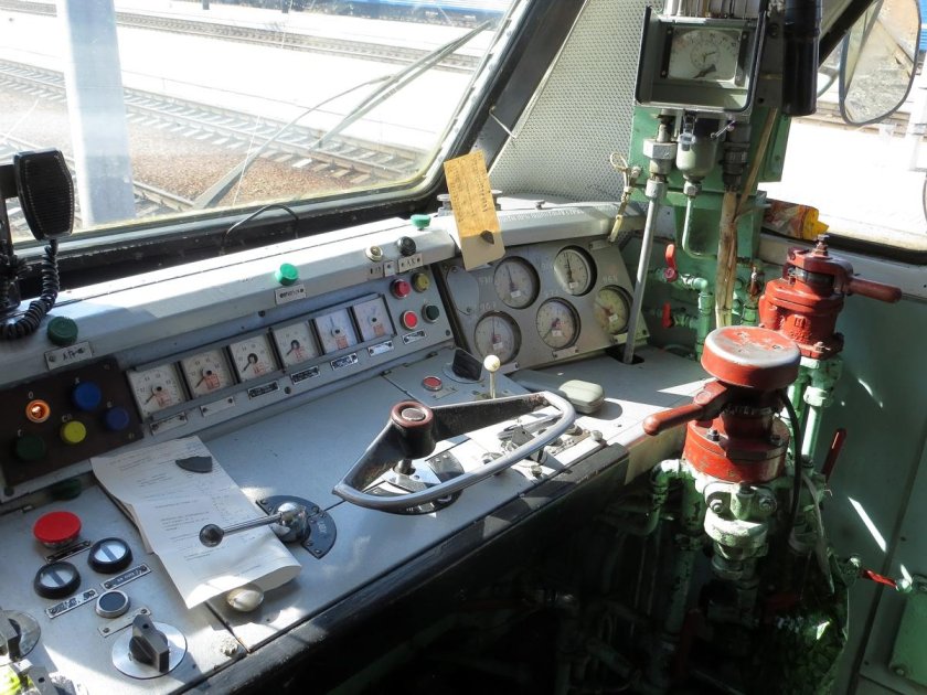 Чс2 пульт машиниста