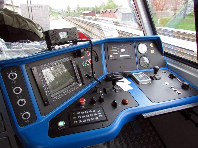 Пульт машиниста эп20