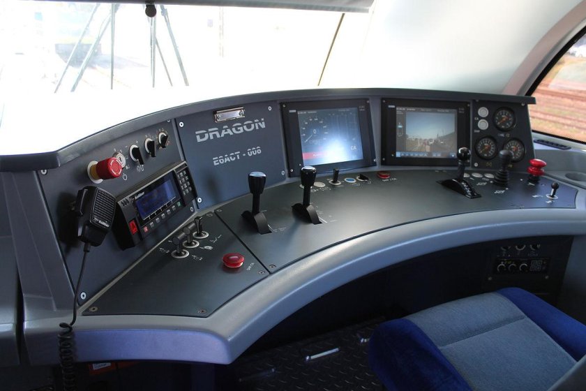 Лотос 226 кабина