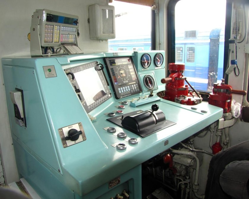 Тэм18дм кабина