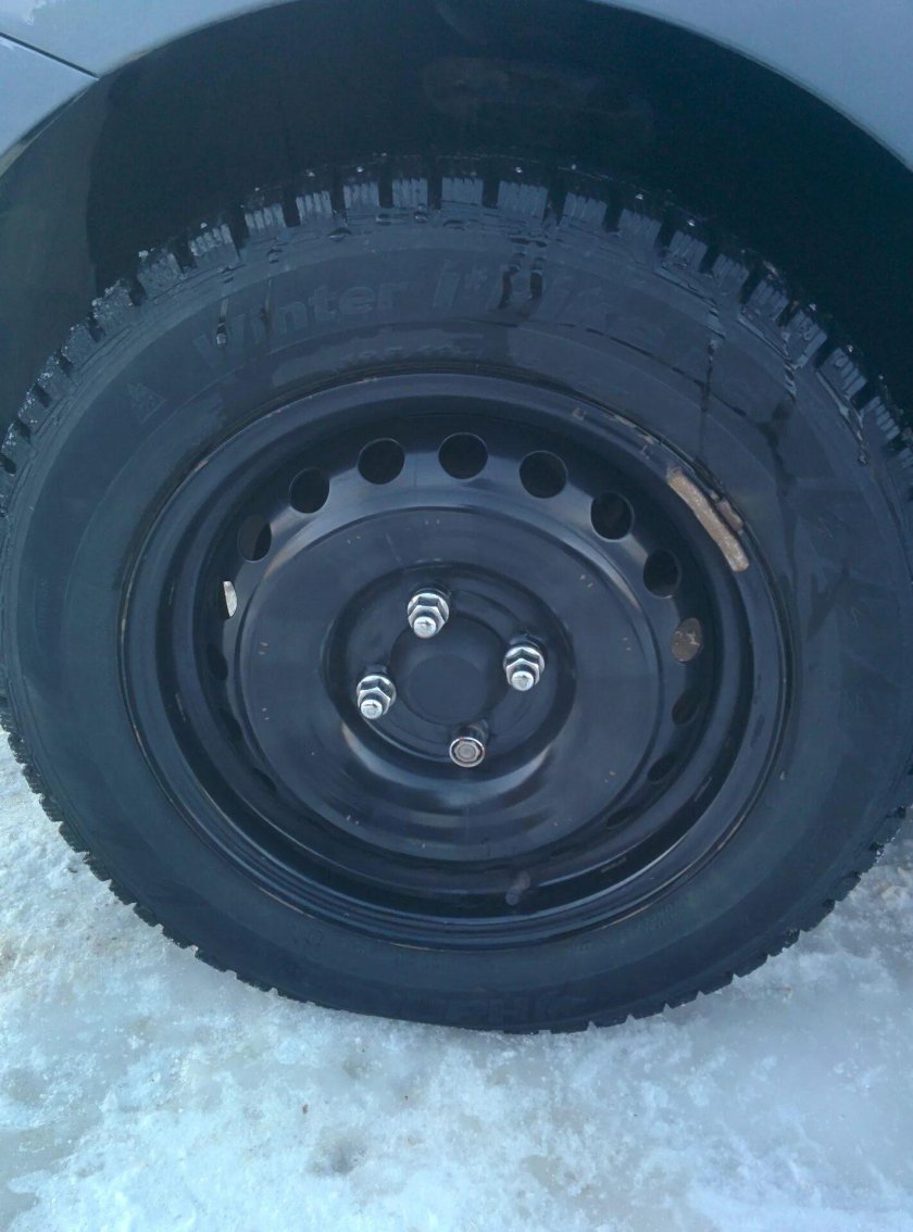 Заглушка ступицы штамповка 15 Киа Рио